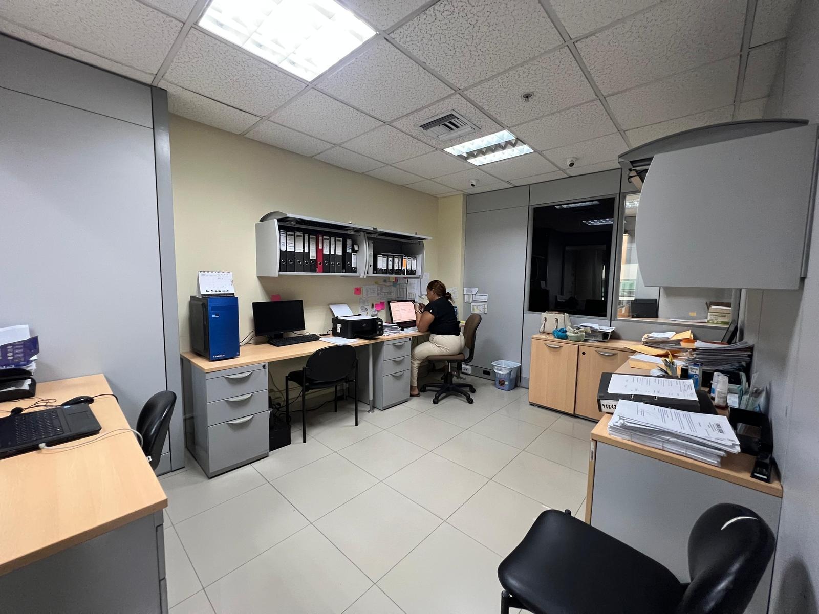 imgi_10_7049912_86952136569941890433247873433246783780199172254713342140888046969925719777305