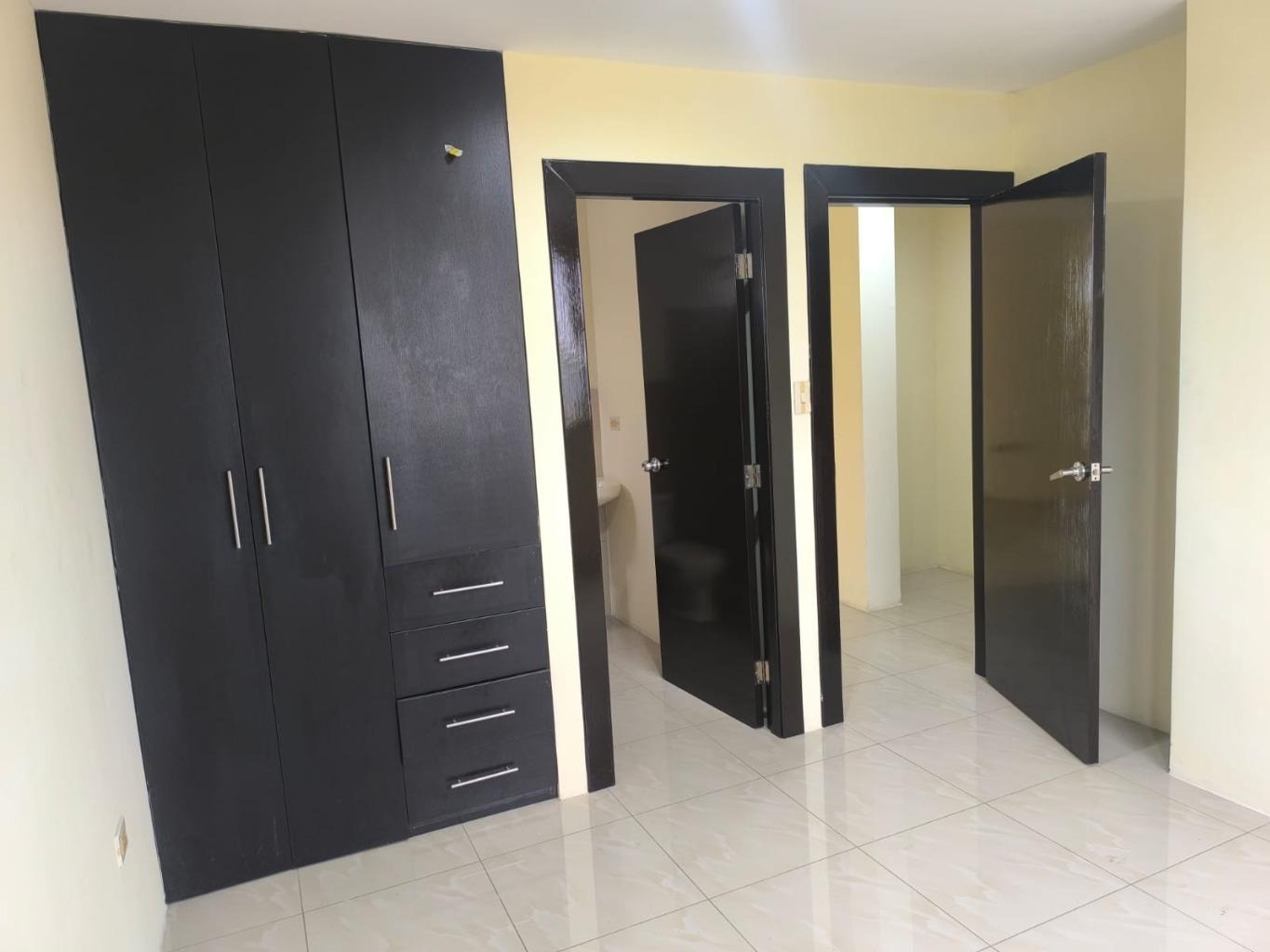 imgi_14_6590953_30058786391775868950602848671314397953519678714755366309209660736400362568621