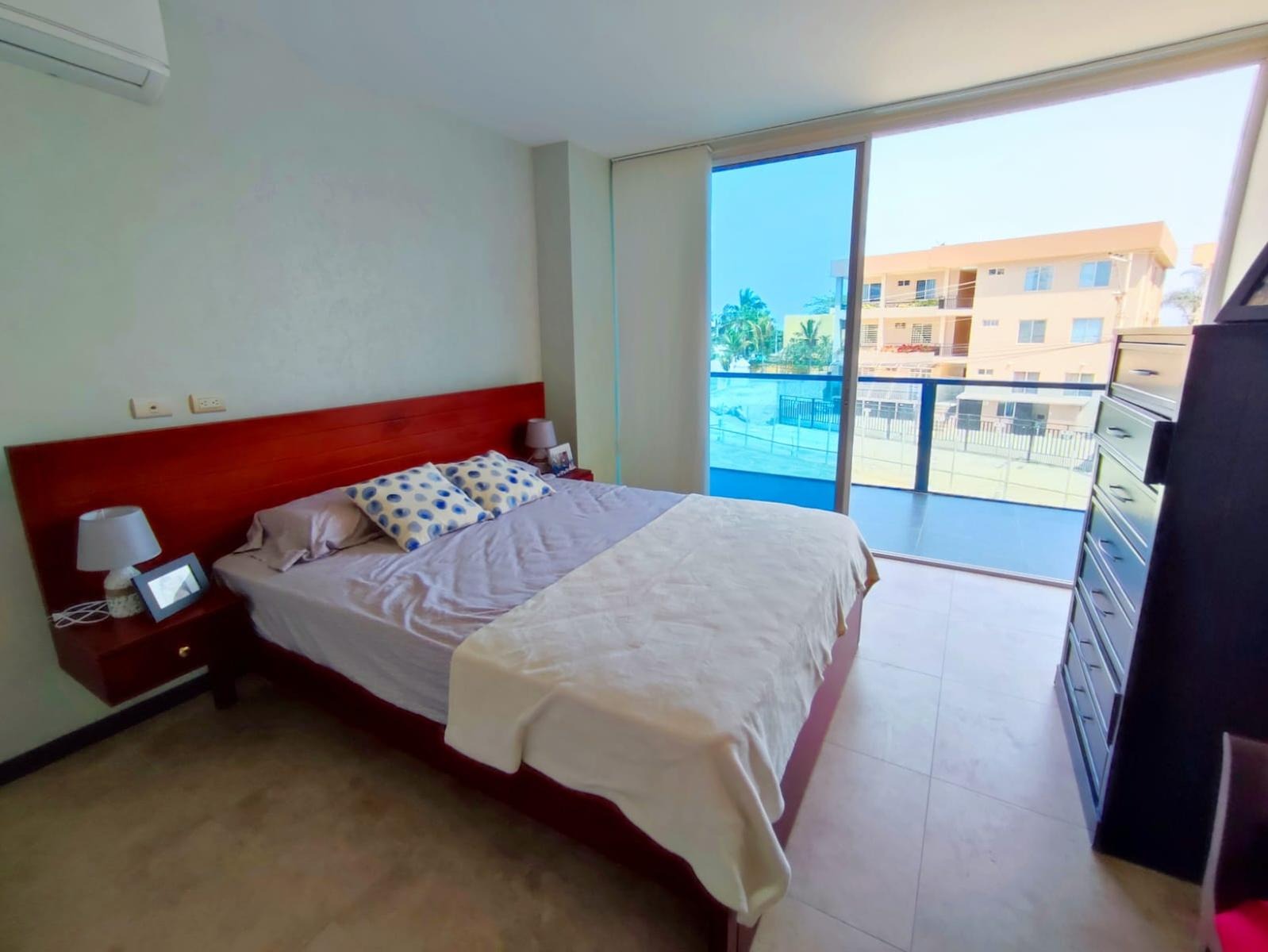 imgi_15_7000202_96167100003115261163342163740750481333643060066902696255423771885295742771563