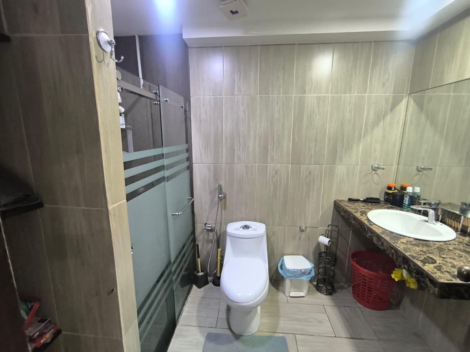 imgi_16_7561434_24134133302201421400060008473012691020971067182630038037766009975577663282432