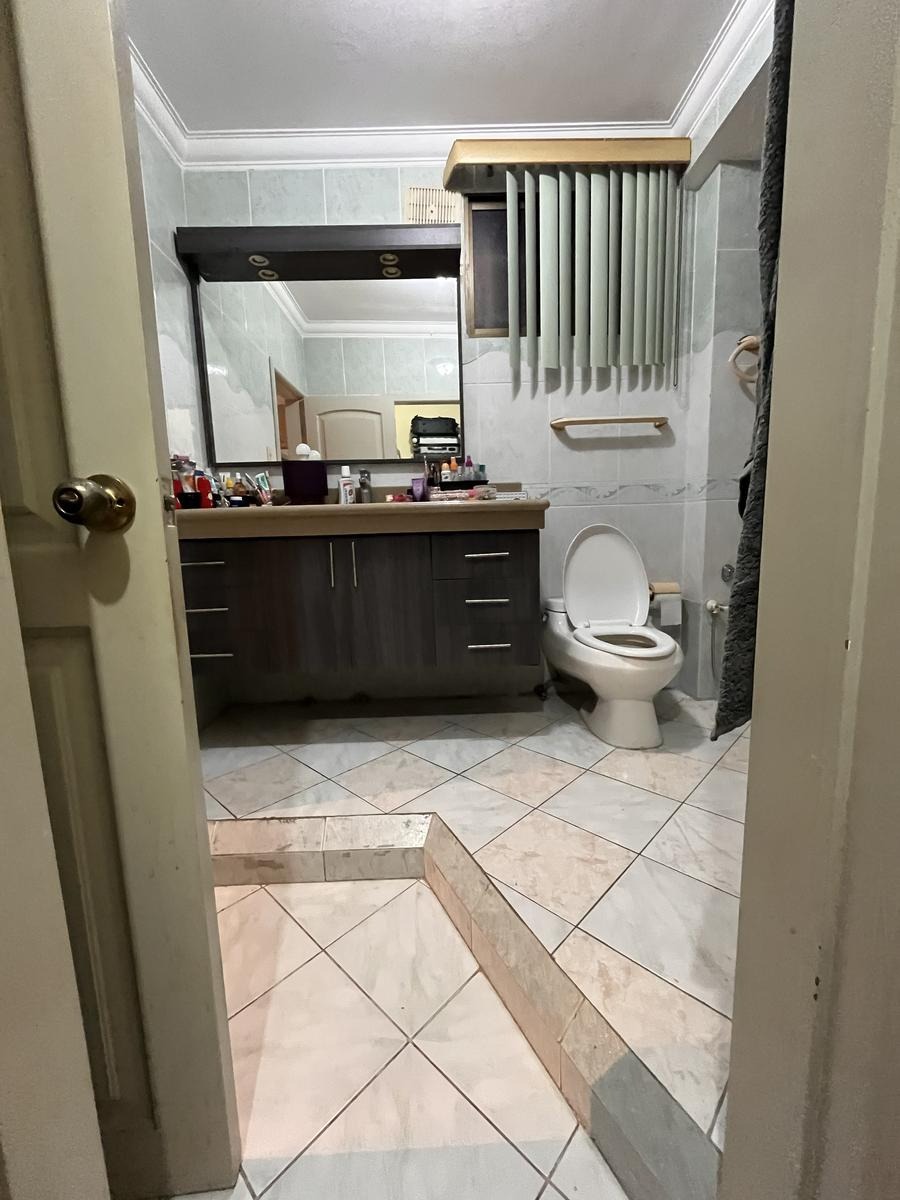 imgi_17_7612349_113783056621821429053548884694200518669014816552632323549942779412001927652285