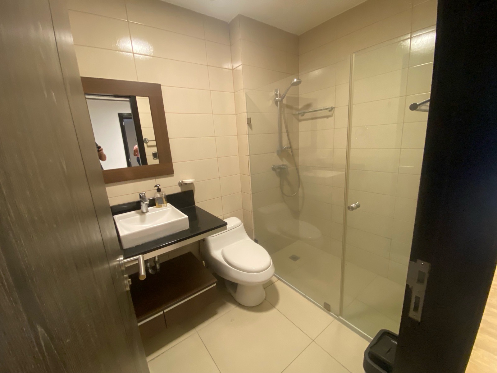 imgi_19_7123799_101184139878552019626348643366089315813230509822589434344754443986998615131886