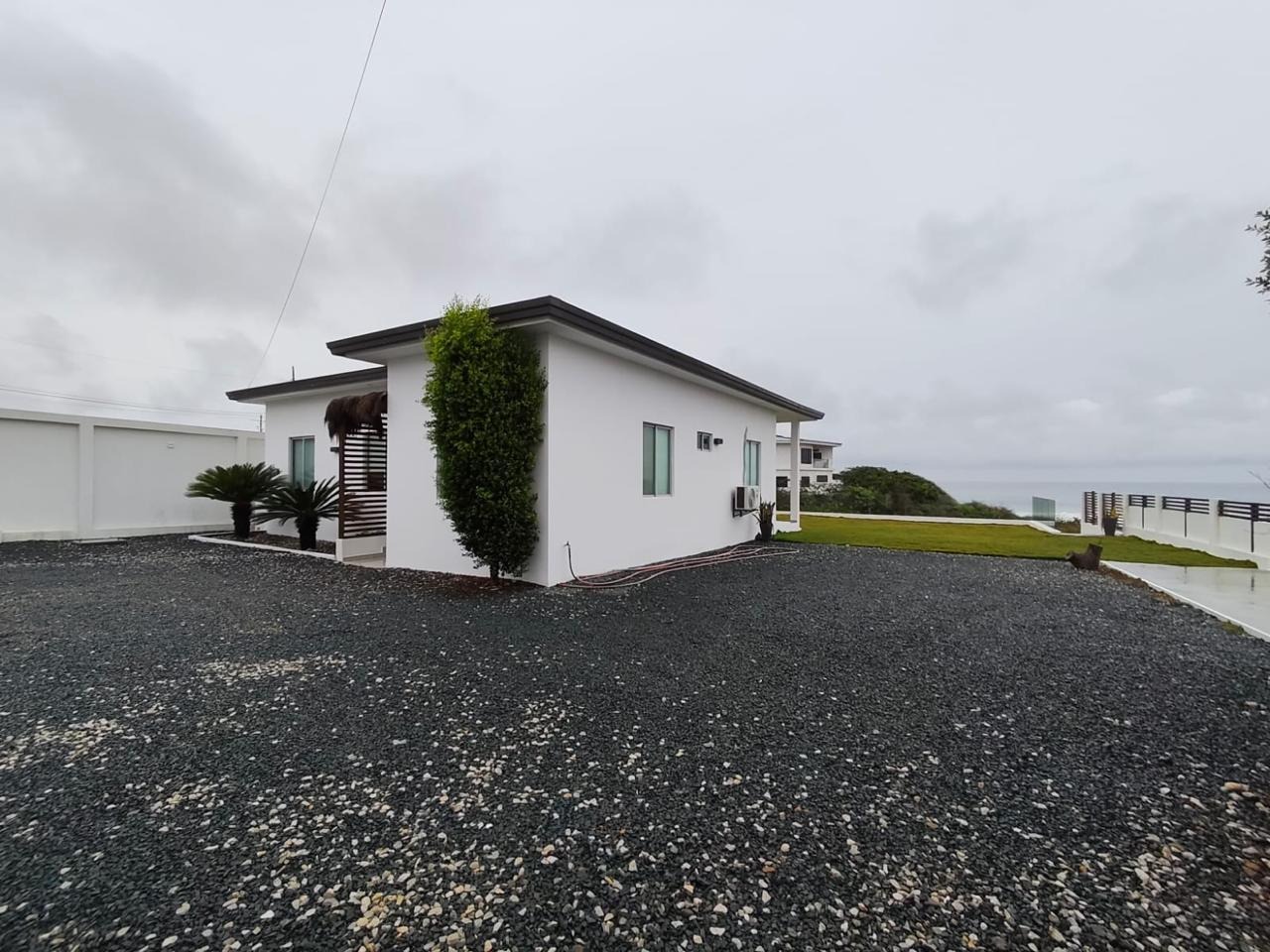 imgi_20_7773880_105303455961967542116502523821280881739306088708510279908184791891001401937347