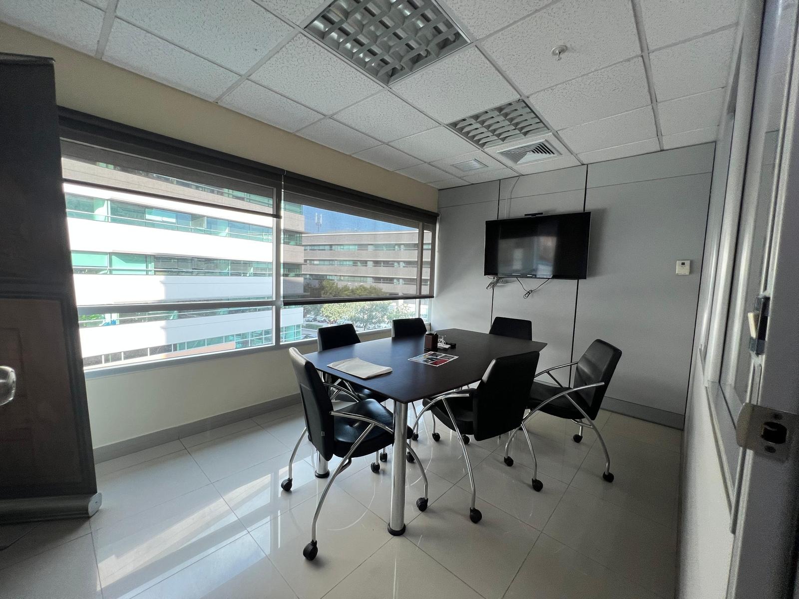 imgi_27_7049912_73521625283496004845307680439458683646049676728459786588602098234157695320317