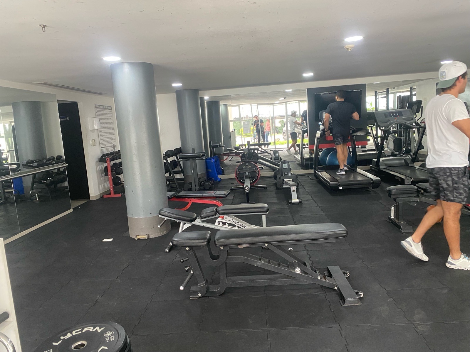 imgi_27_7123799_76795615797116102072146623742351579774989271959018446500277779534375381927623