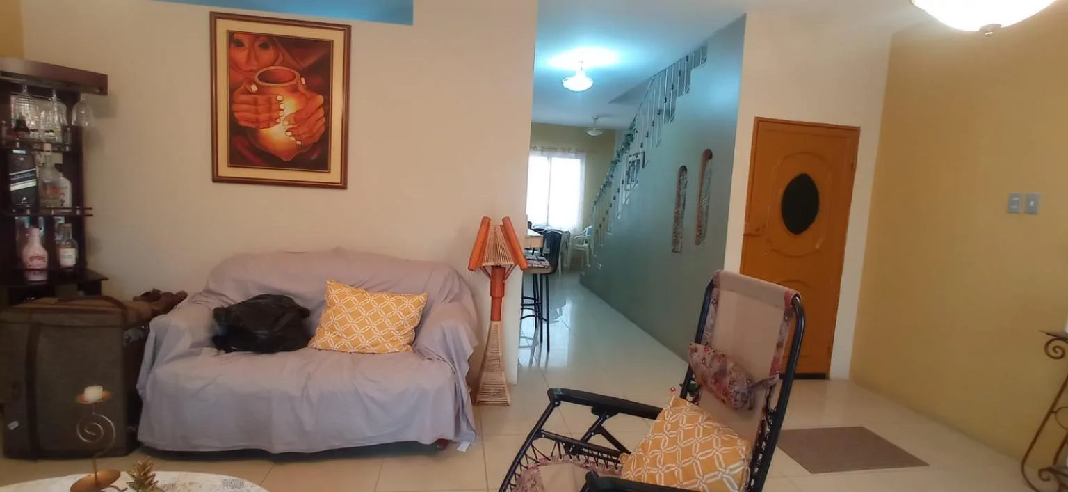 Casa rentera en venta en Las Orquídeas GraC