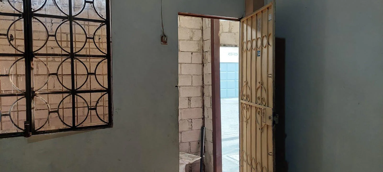 Casa en Venta, Guasmo Central, Sur de Guayaquil GraC