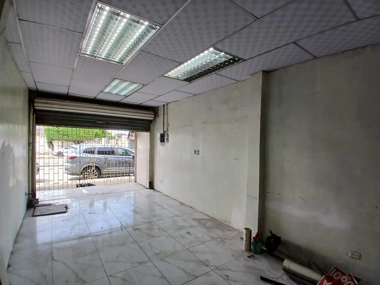 Local Comercial en Venta, Colinas del Valle, Durán AleB