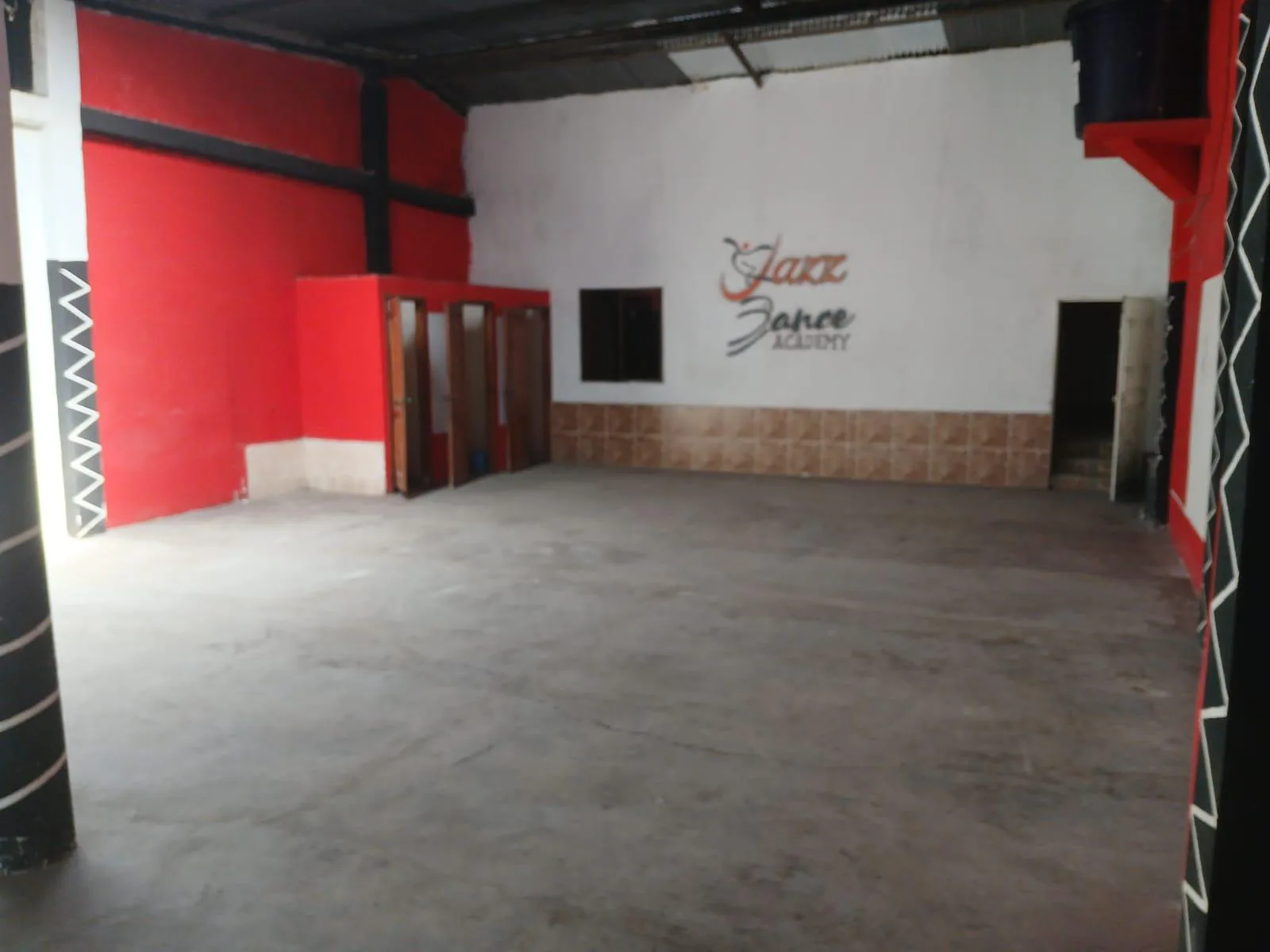 Local Comercial en Venta, Colinas del Valle, Durán AleB