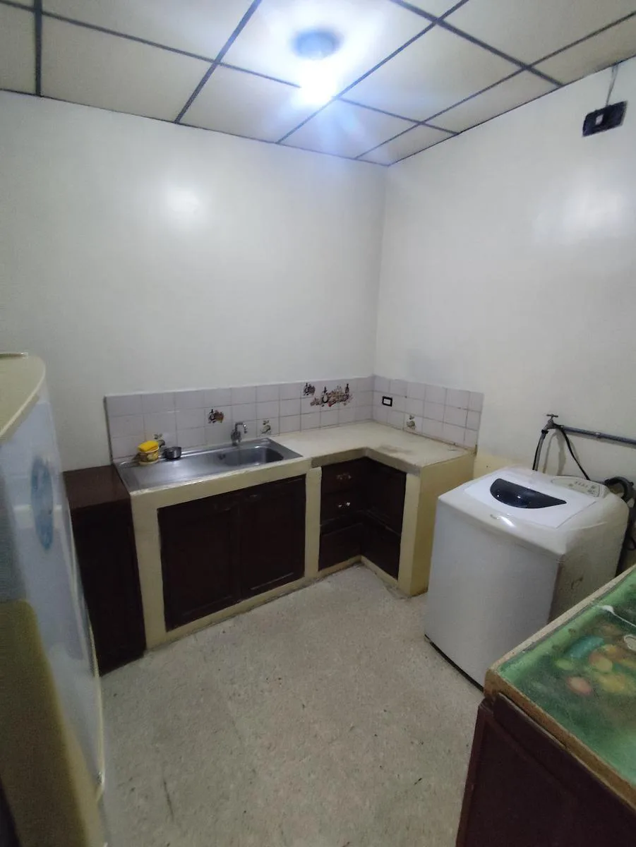 Venta de Terreno con Construcción en Duran, Calle Principal AndS