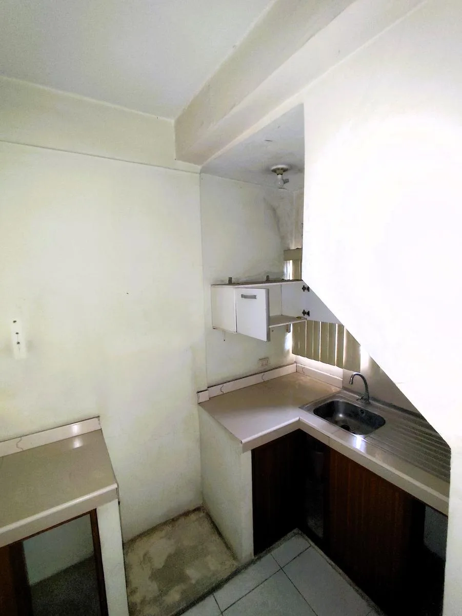Venta de Terreno con Construcción en Duran, Calle Principal AndS