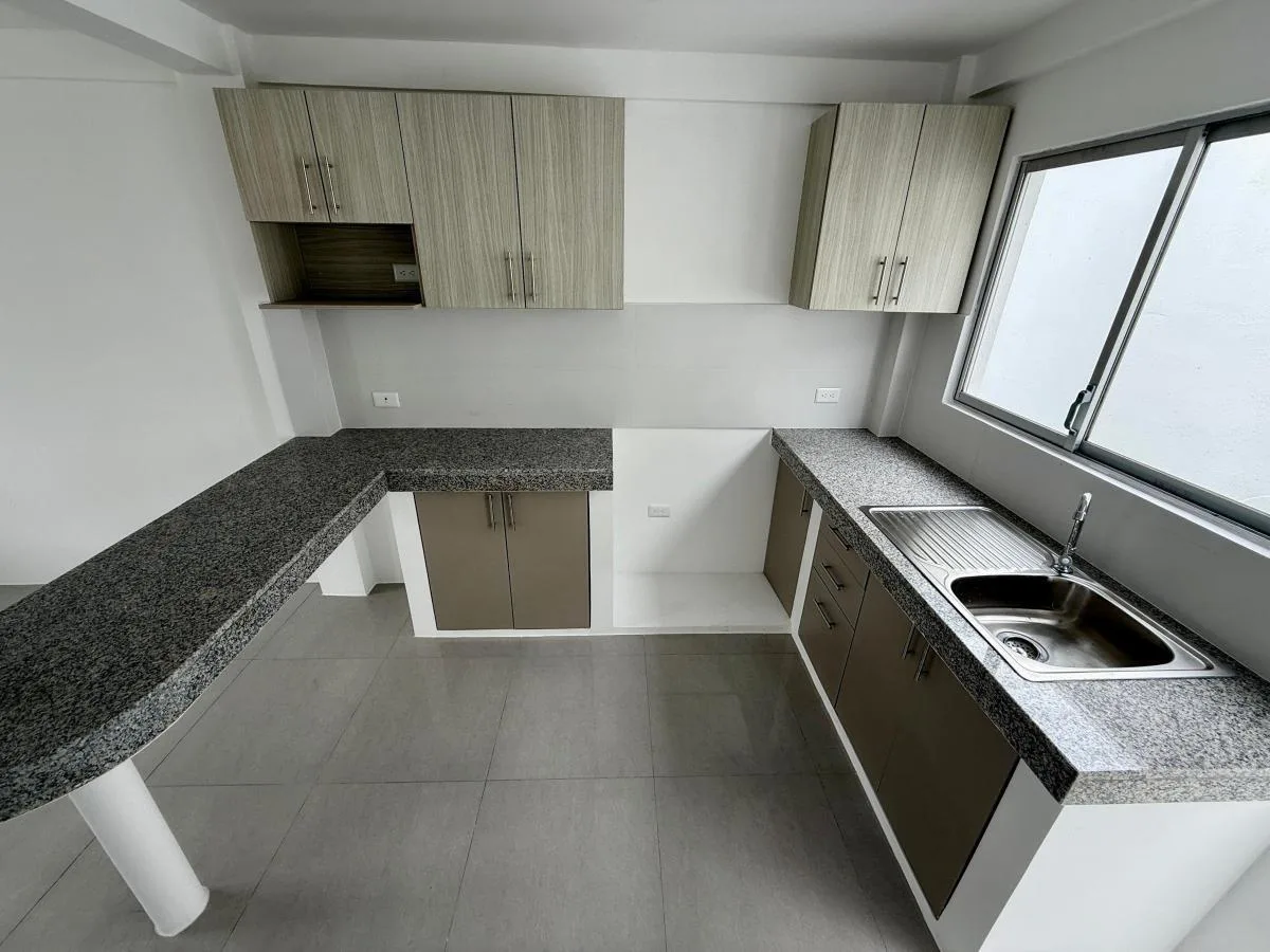 Casa en venta en Urb. Belén del Norte, Vía a Daule BarG
