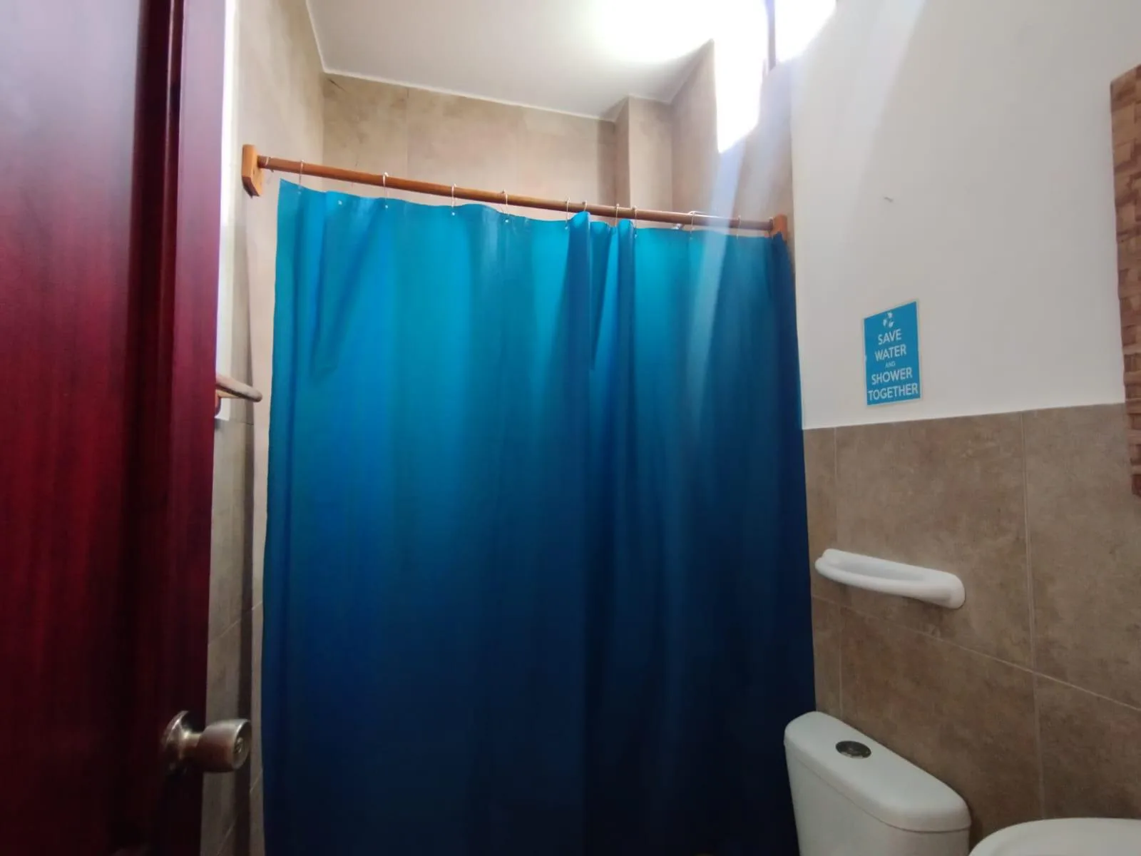 Hotel en Venta, Santa Elena, Montañita, VicY