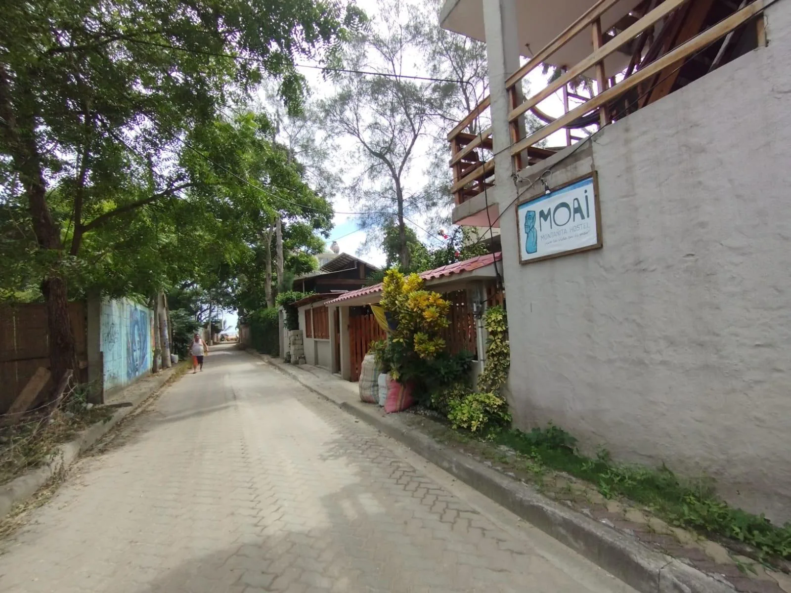 Hotel en Venta, Santa Elena, Montañita, VicY