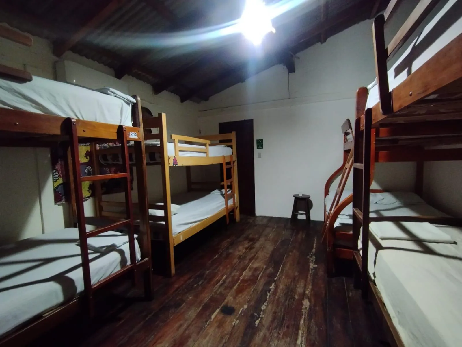 Hotel en Venta, Santa Elena, Montañita, VicY