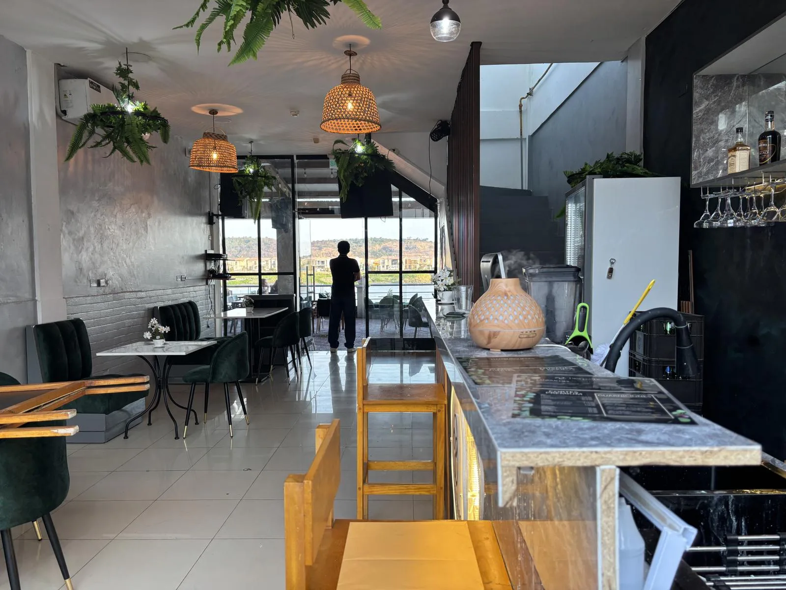 Local comercial en Venta, CC. Mix Center DevE