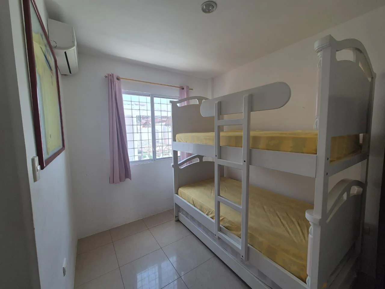 CASA EN VENTA SEMI AMOBLADA PLAYAS URBANIZACION ALTAMAR 2 JosGu