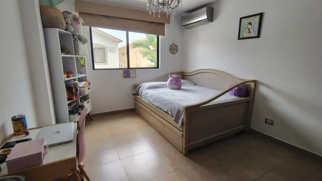 Casa en Venta, Urbanizacion Ciudad Celeste, Etapa La Marina, IriR