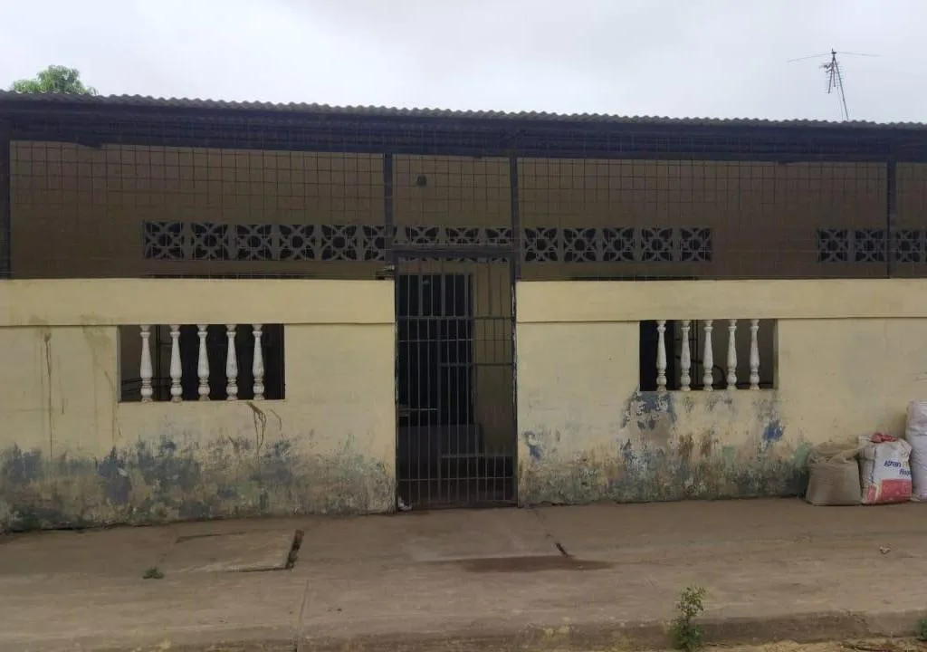 Se vende 5 VILLAS ADOSADAS 6 SUITES PROVINCIA DE LOS RÍOS CesA