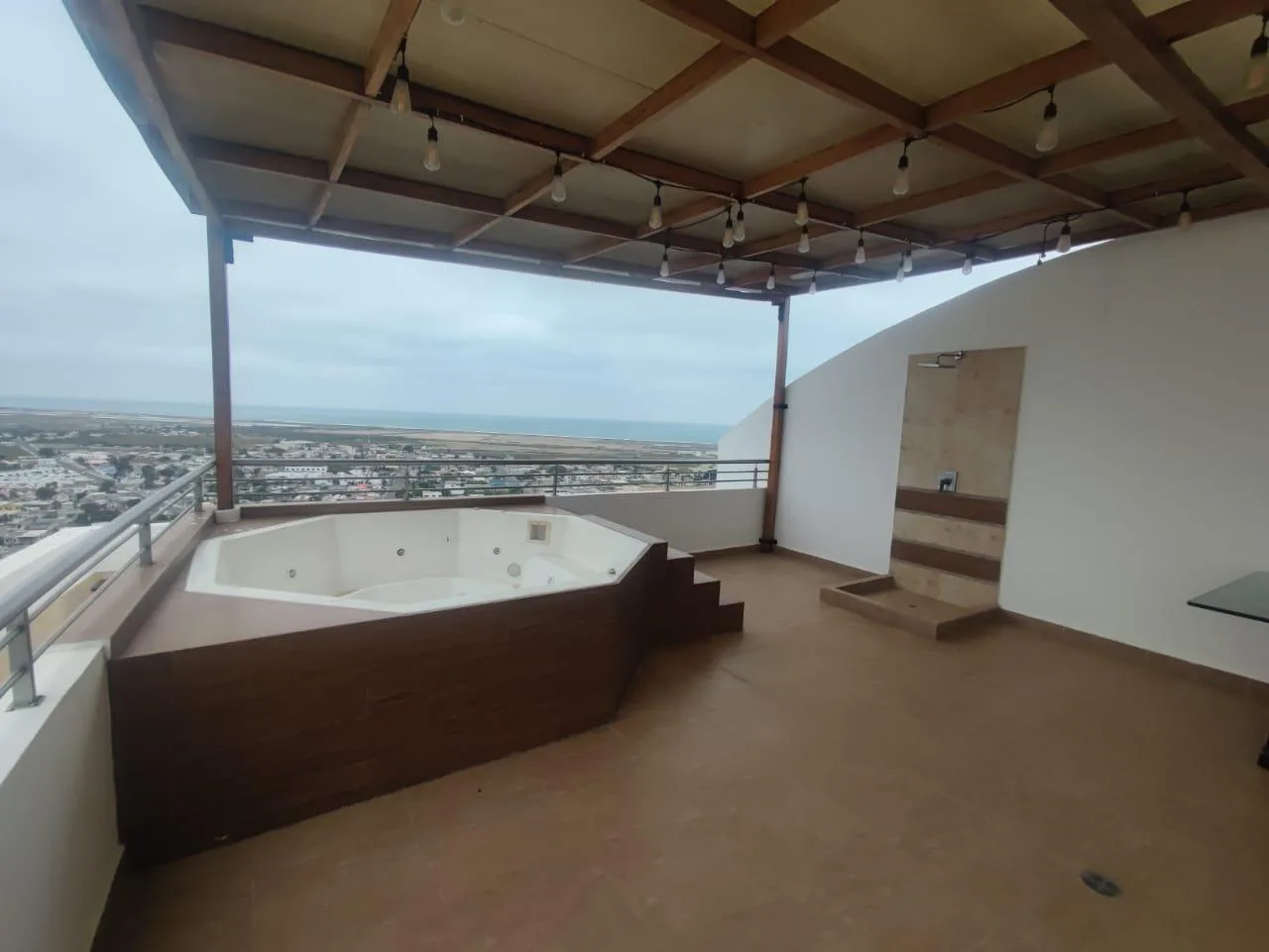 Penthouse en Venta, Edificio Aquamira, Salinas, MaxB