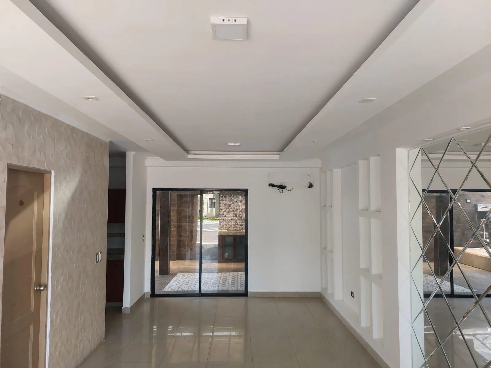 Venta de Casa 2 Plantas con Jacuzzi en Urbanizacion Milán Etapa Turín – AndS