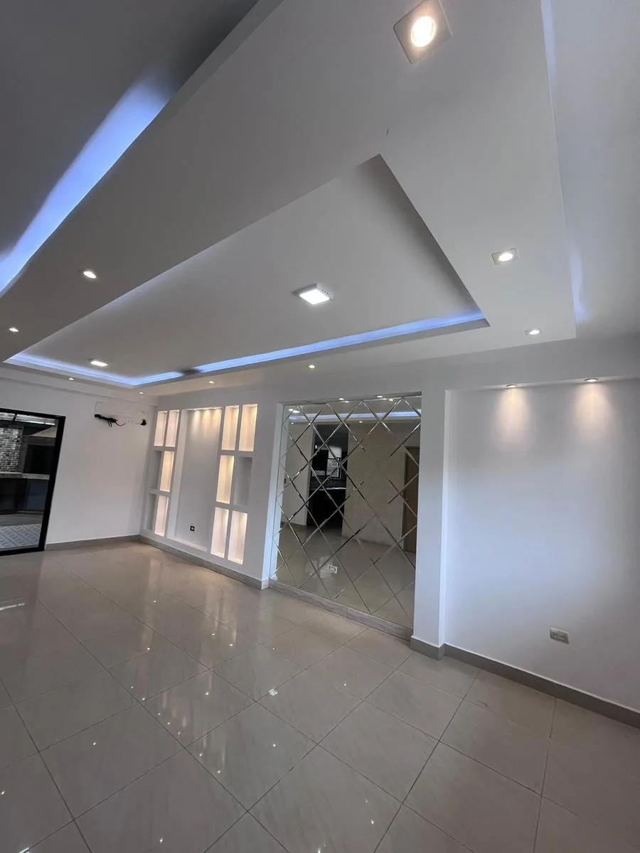 Venta de Casa 2 Plantas con Jacuzzi en Urbanizacion Milán Etapa Turín – AndS