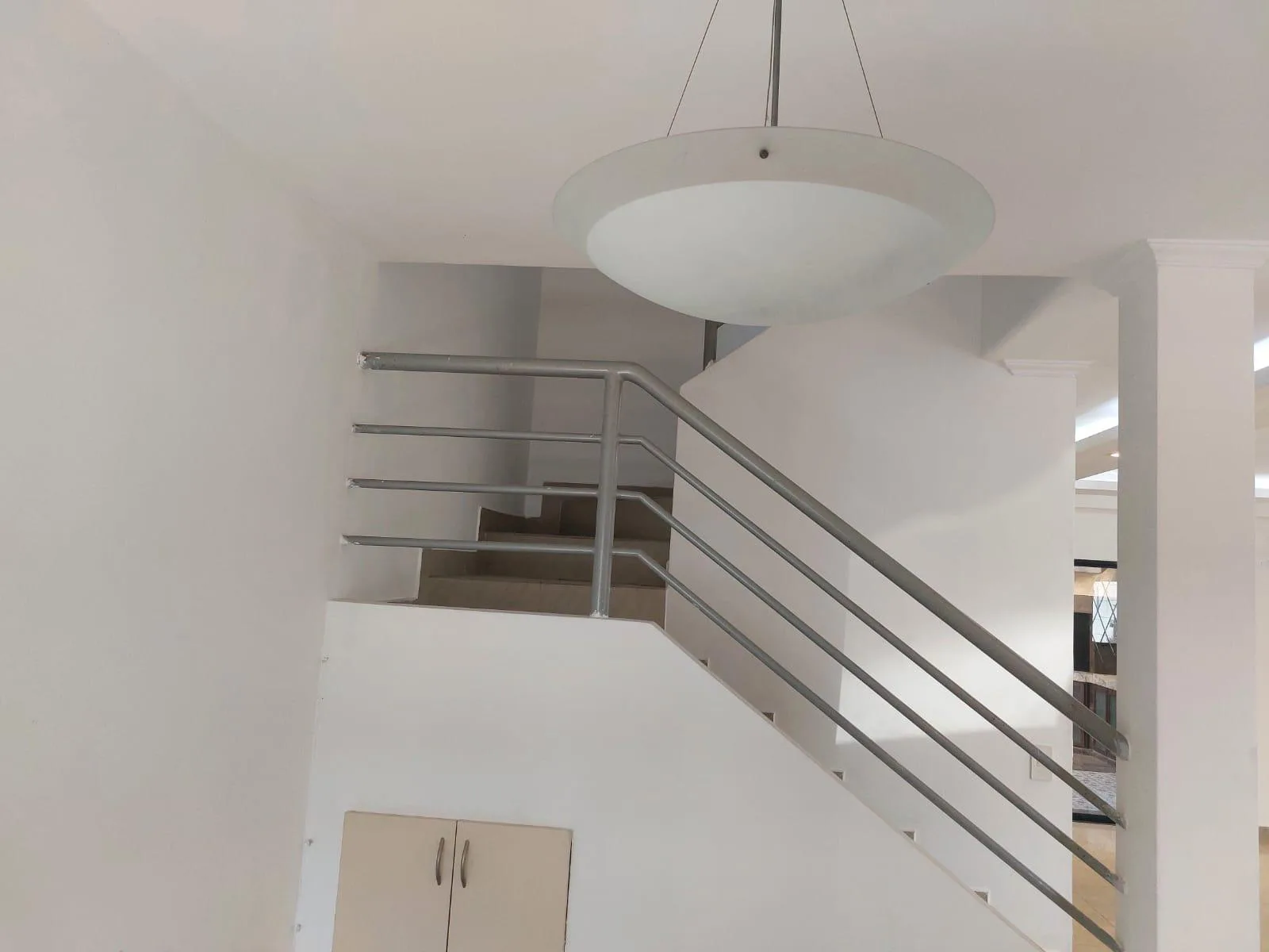 Venta de Casa 2 Plantas con Jacuzzi en Urbanizacion Milán Etapa Turín – AndS