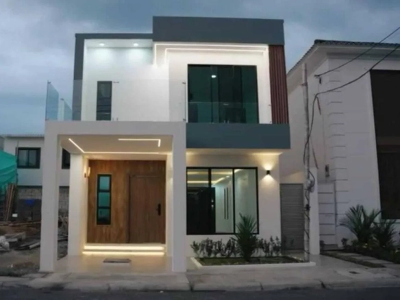 Casa en Venta, Urbanización San Antonio, Samborondón IngG