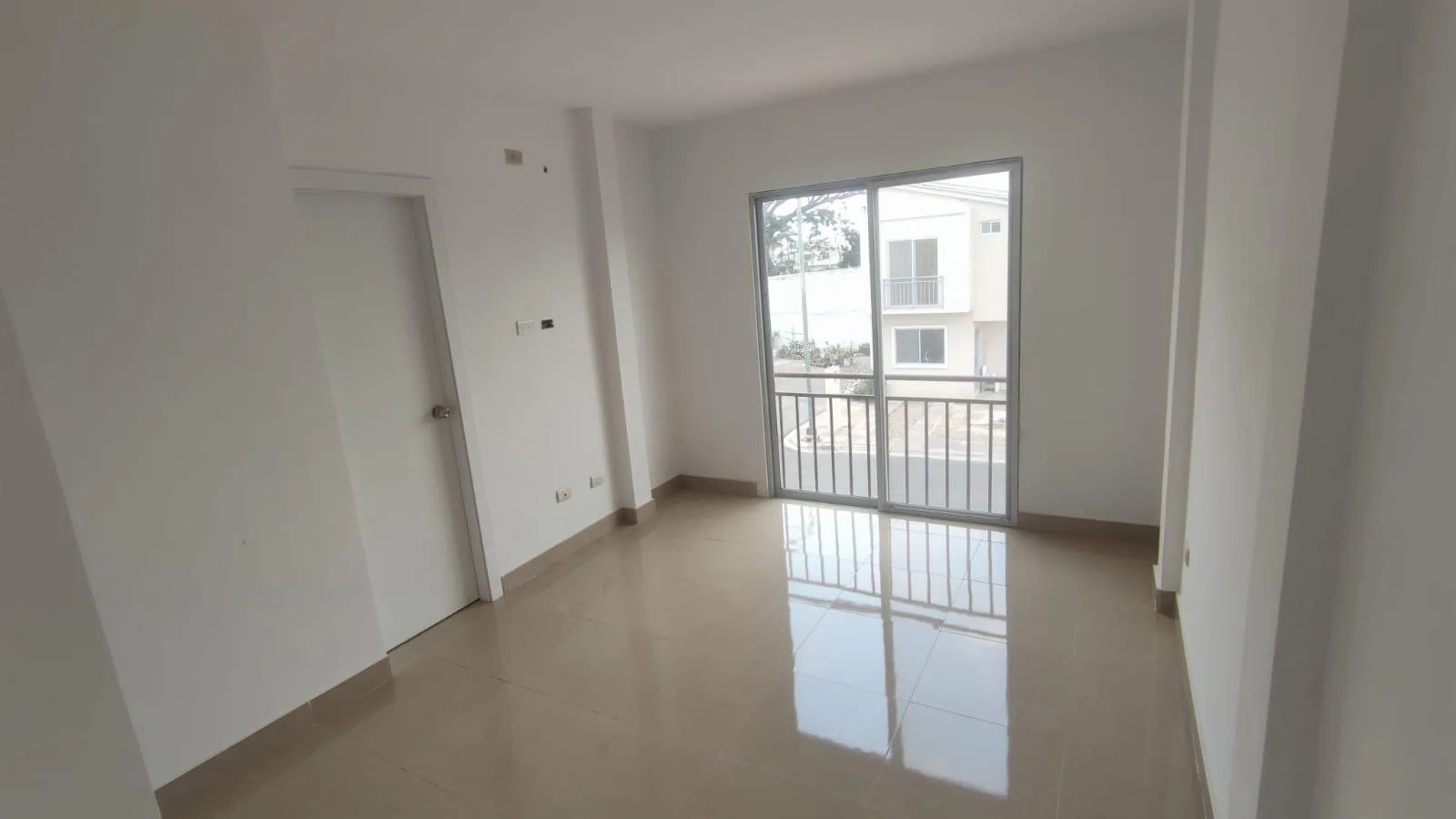 Casa en Venta, Urbanización Riberas de Durán IngG