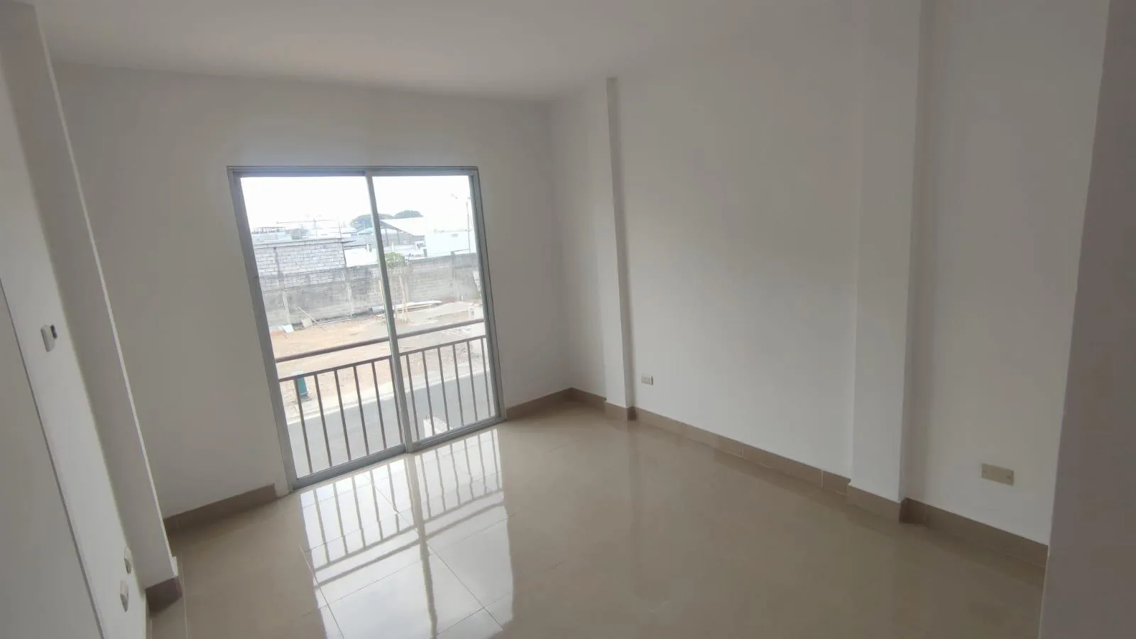 Casa en Venta, Urbanización Riberas de Durán IngG