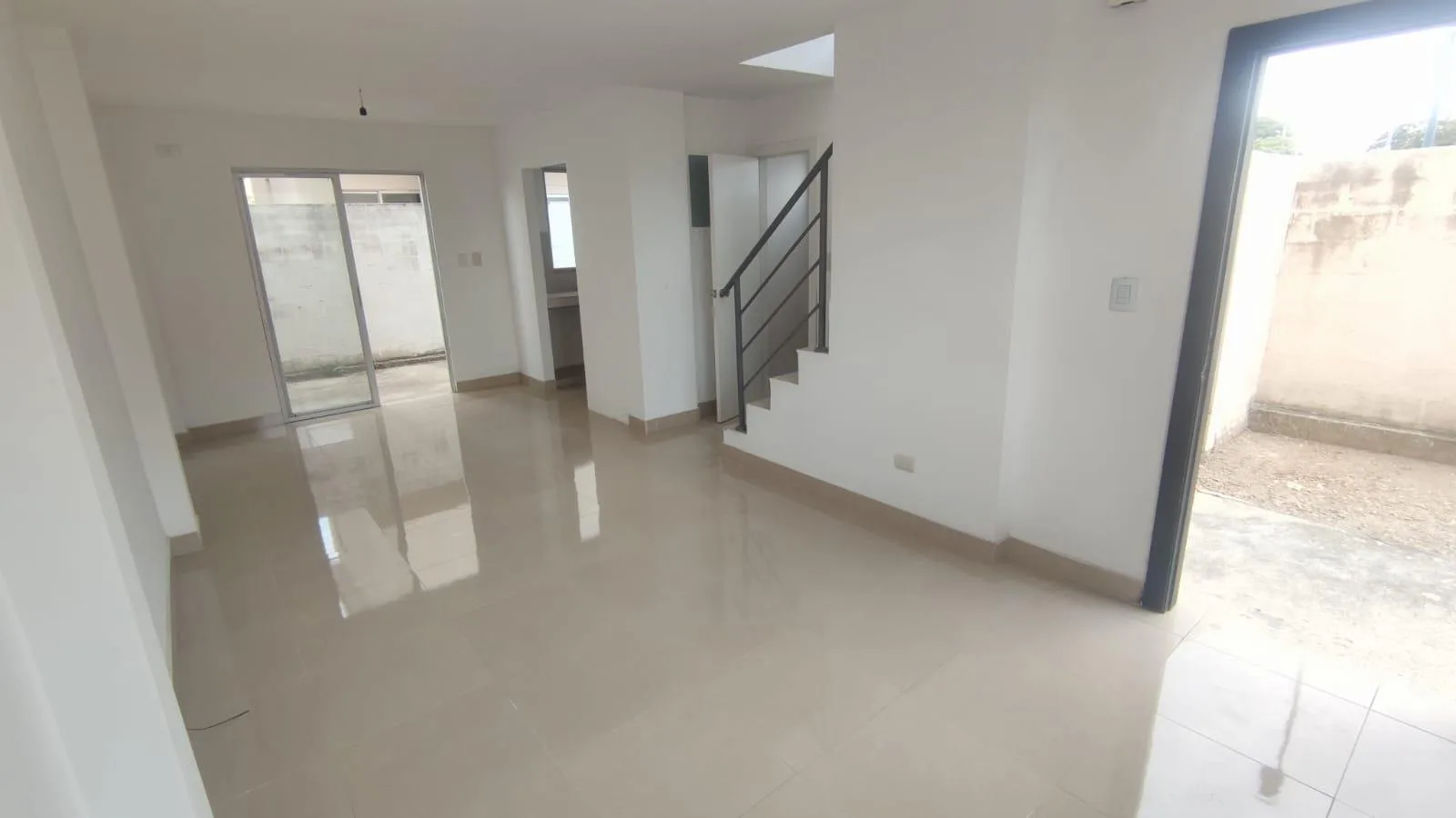 Casa en Venta, Urbanización Riberas de Durán IngG