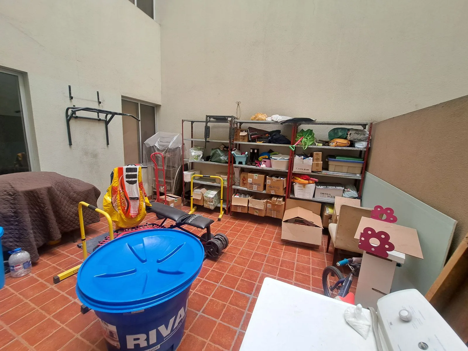 Departamento en Venta. Urb: ‘Torres del Río, Vía a Samborondón. AleR