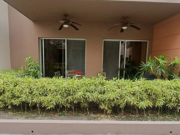 Departamento en Venta. Urb: ‘Torres del Río, Vía a Samborondón. AleR