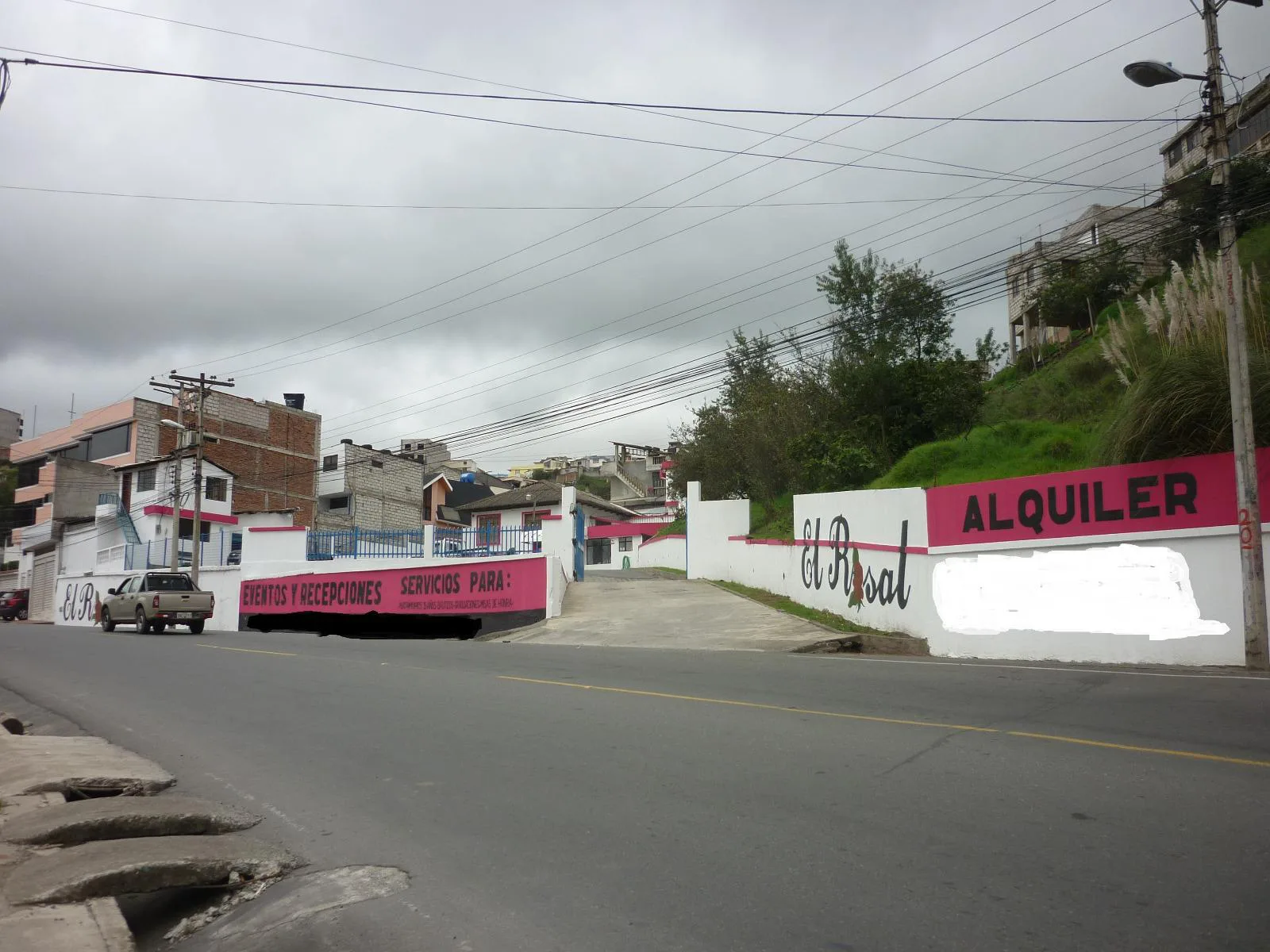 Casa y Terreno en Venta, Av Elisa Mariño, Guaranda, IriR