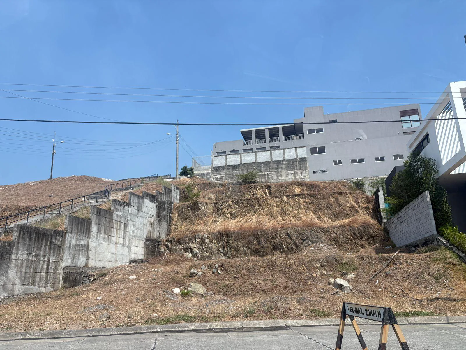 Terreno en Venta, Urbanizacion El Condado, IngG