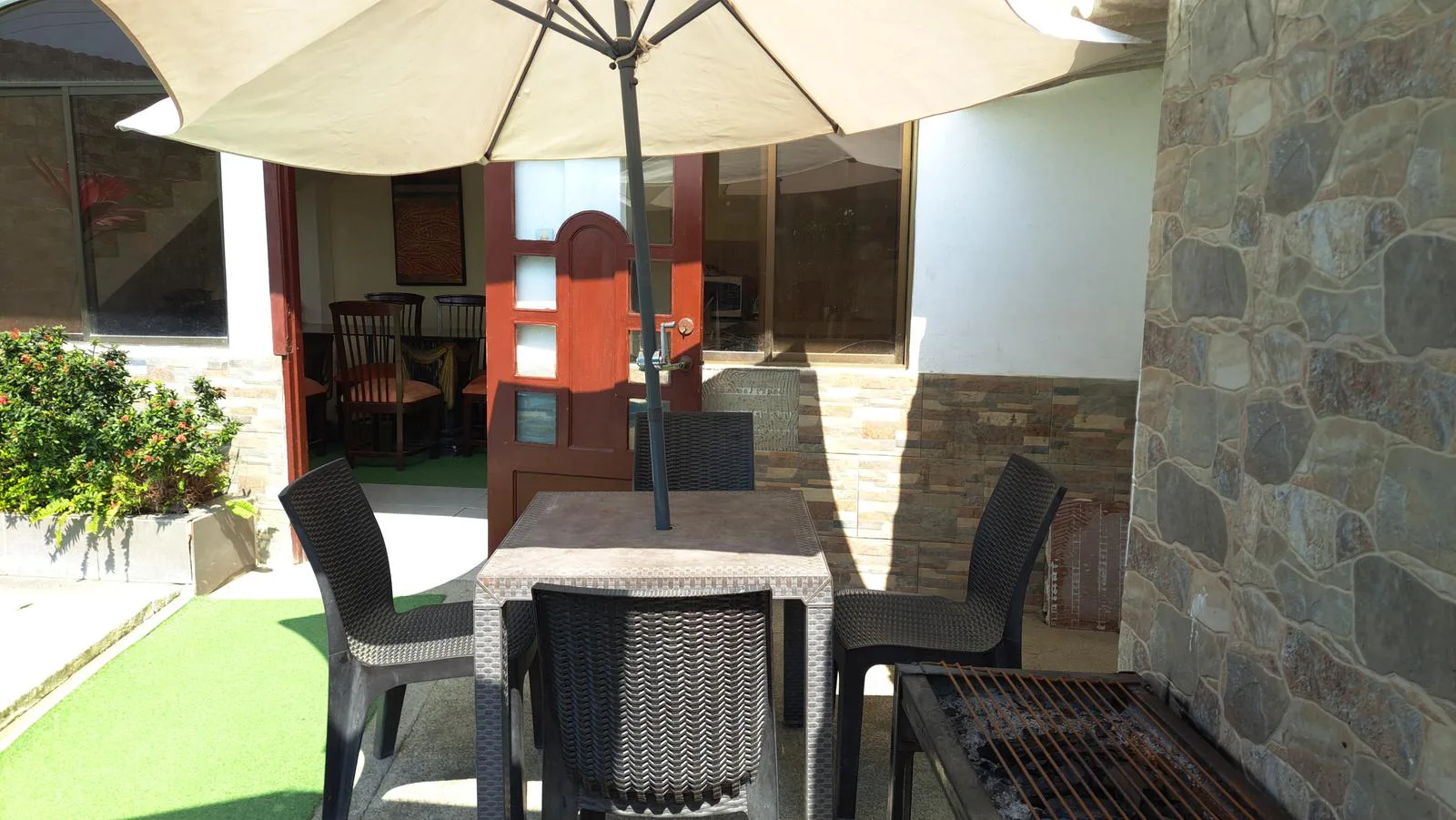 Casa Vacacional en Venta via a Data Villamil Playas SanS.
