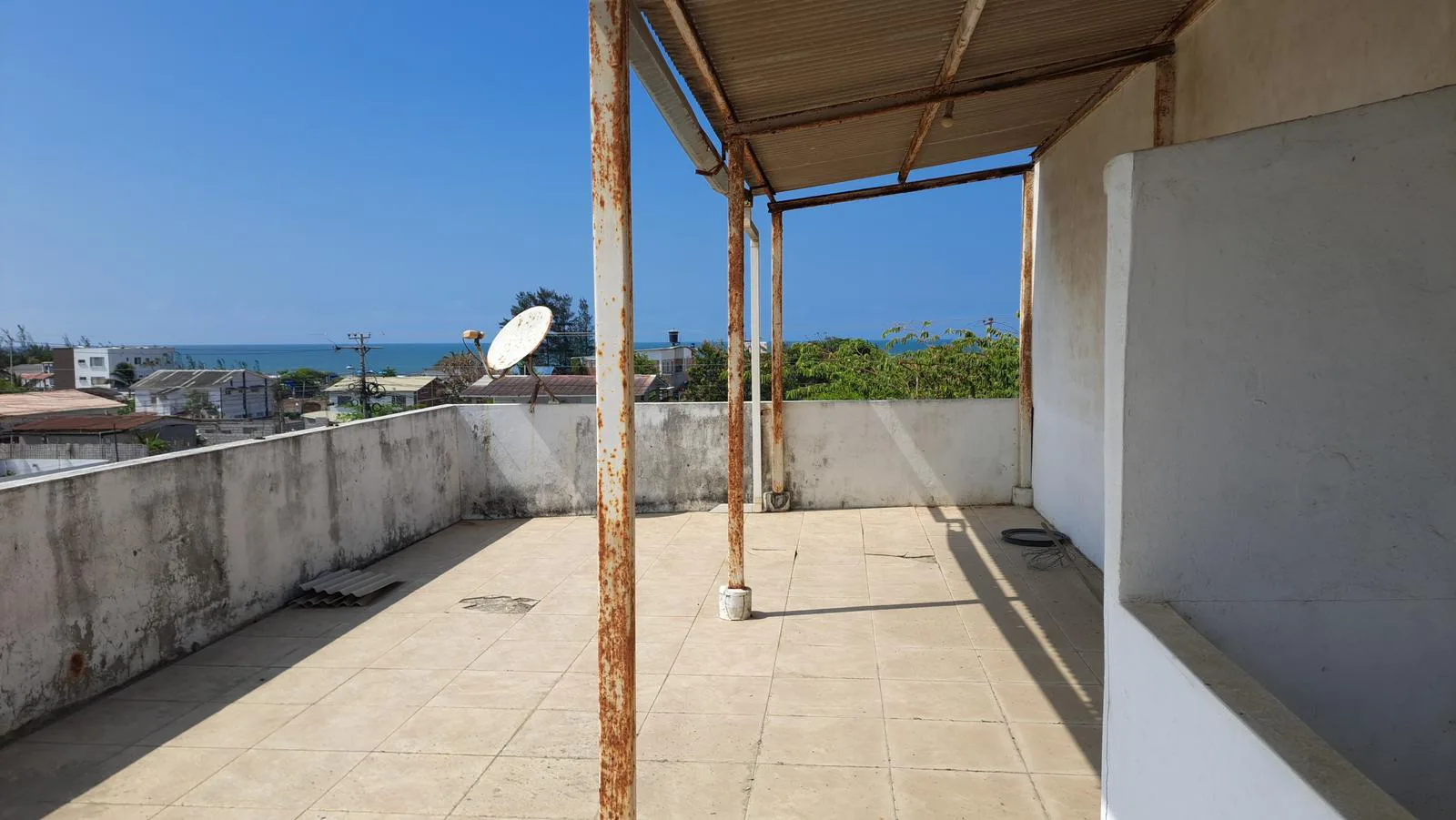 Casa Vacacional en Venta via a Data Villamil Playas SanS.