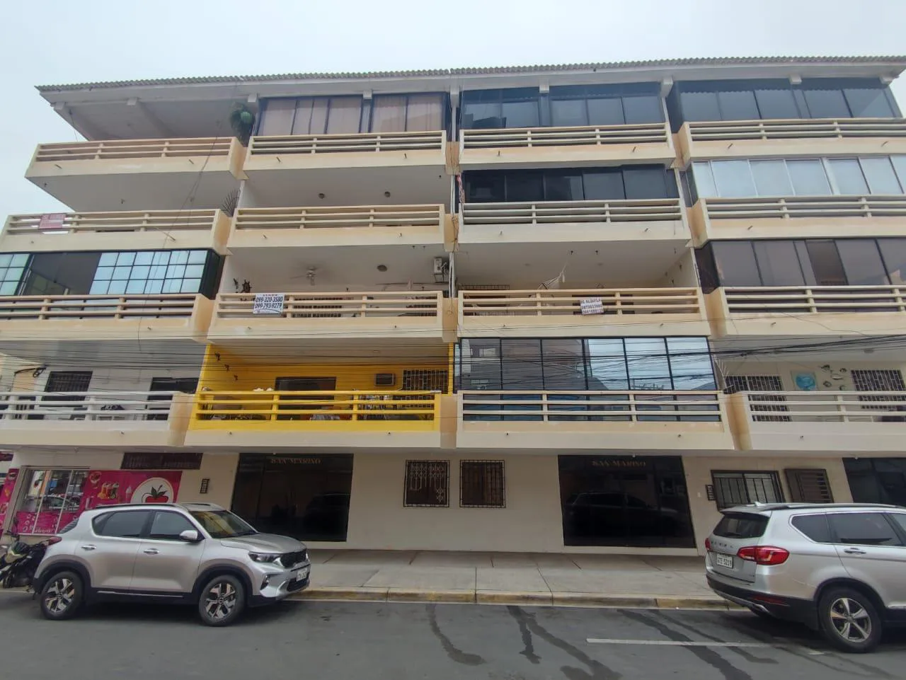 Departamento Amoblado en Venta en Salinas CesA