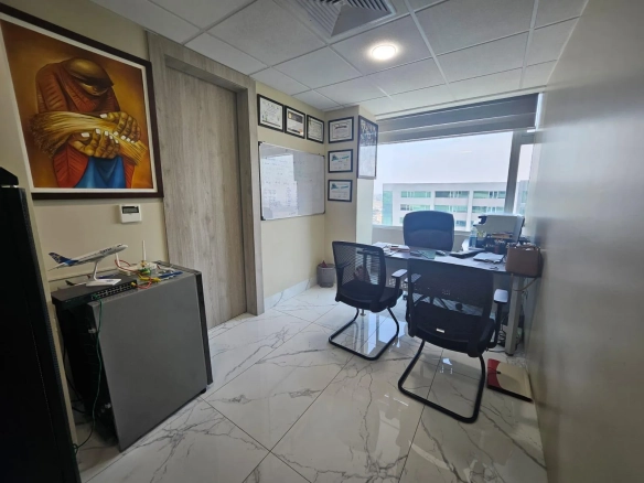 Oficina en Venta, Edificio Solaris, Mall del Sol, AnaA