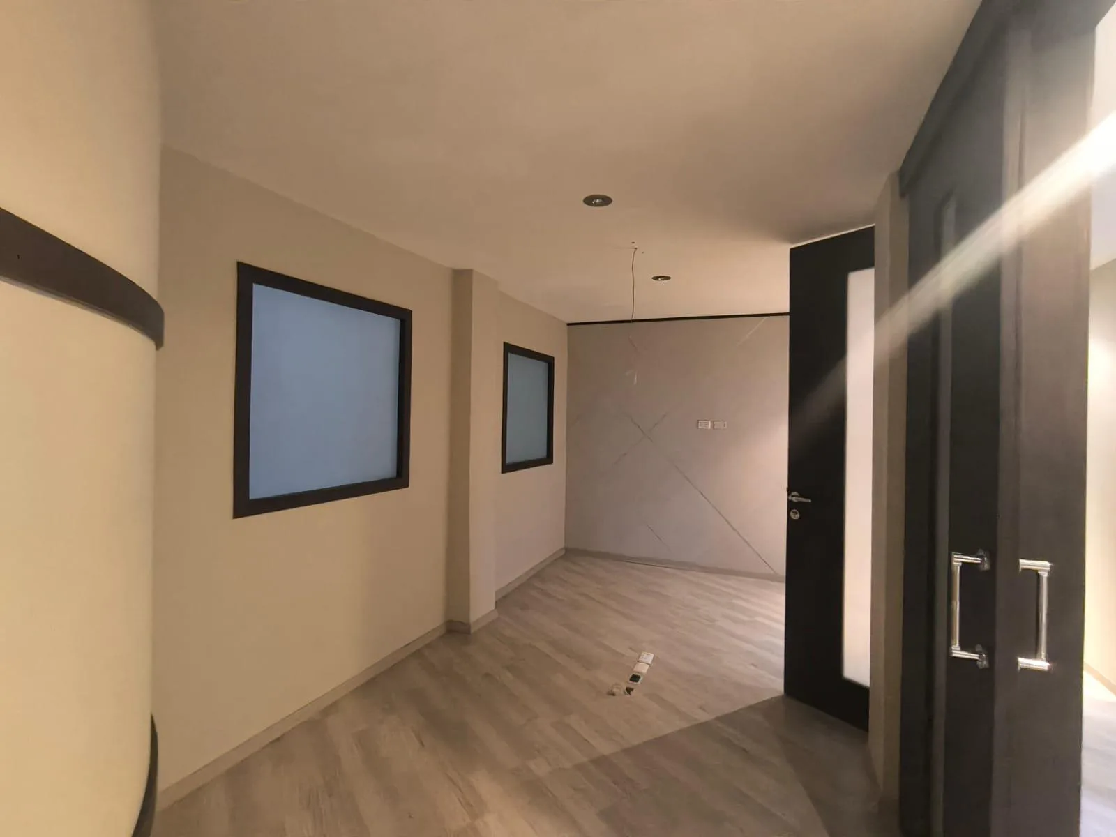 Edificio Comercial en Venta, Centro de Guayaquil KarR