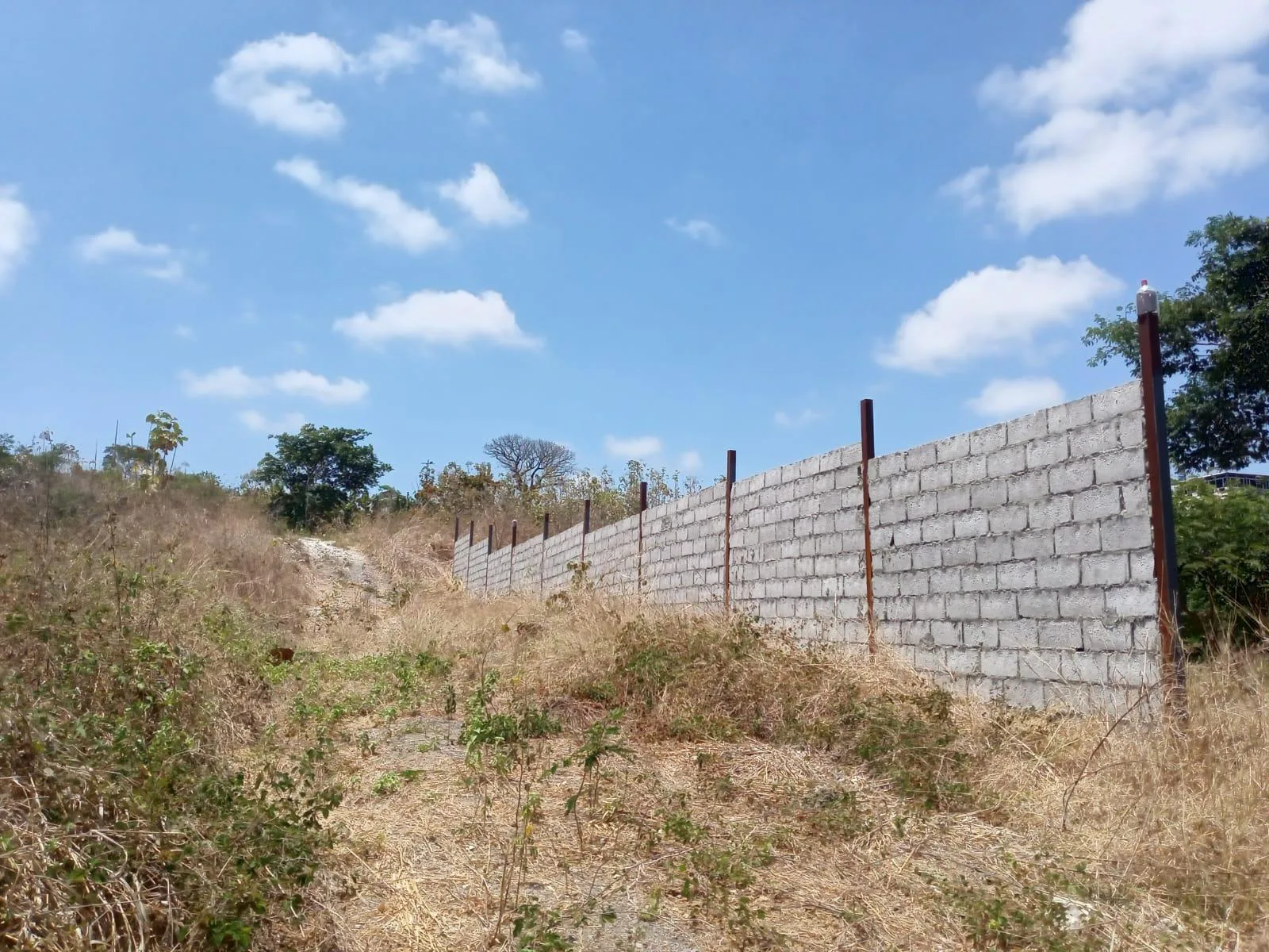 Terreno en Venta, Lotización Brisas Del Rio, Via a la costa ChrS