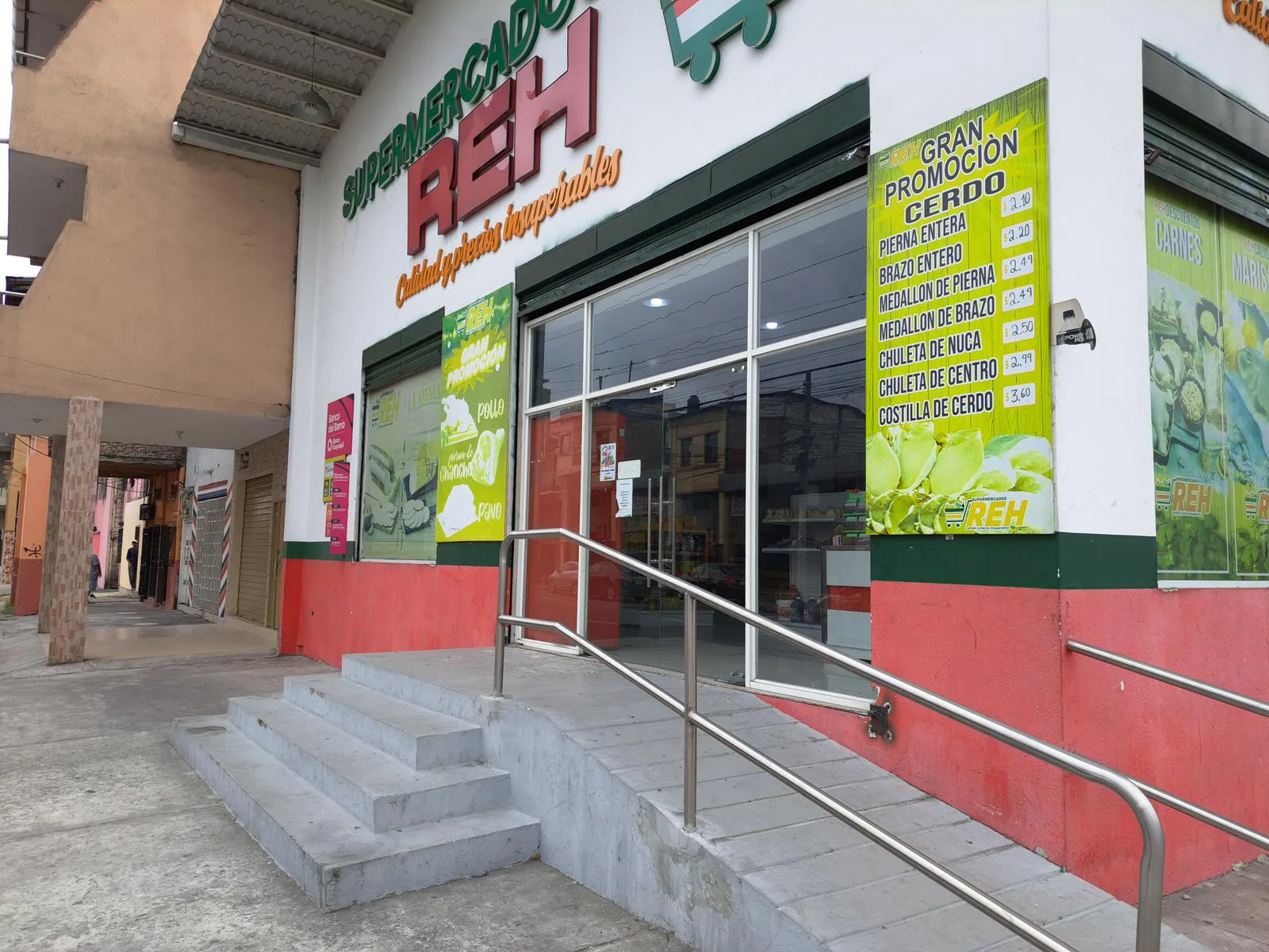 Local Comercial en Alquiler Portete y Pio Montufar SanS