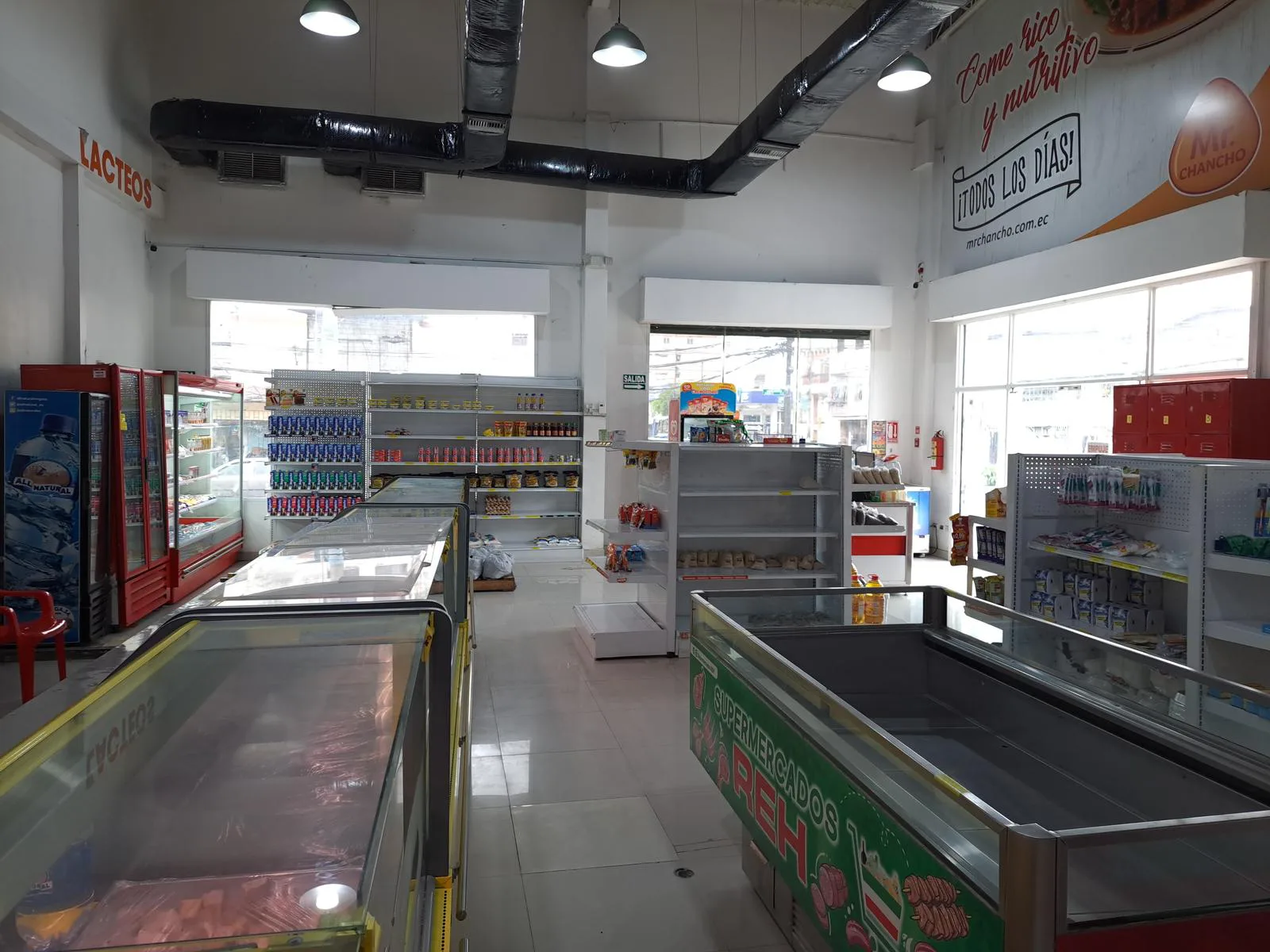 Local Comercial en Alquiler Portete y Pio Montufar SanS