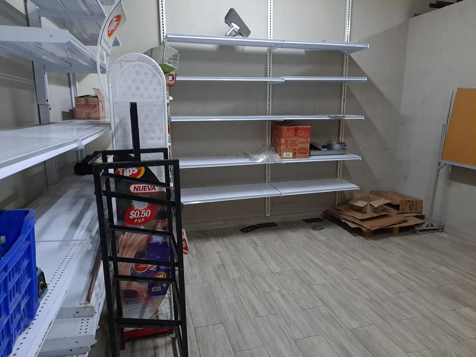 Local Comercial en Alquiler Portete y Pio Montufar SanS