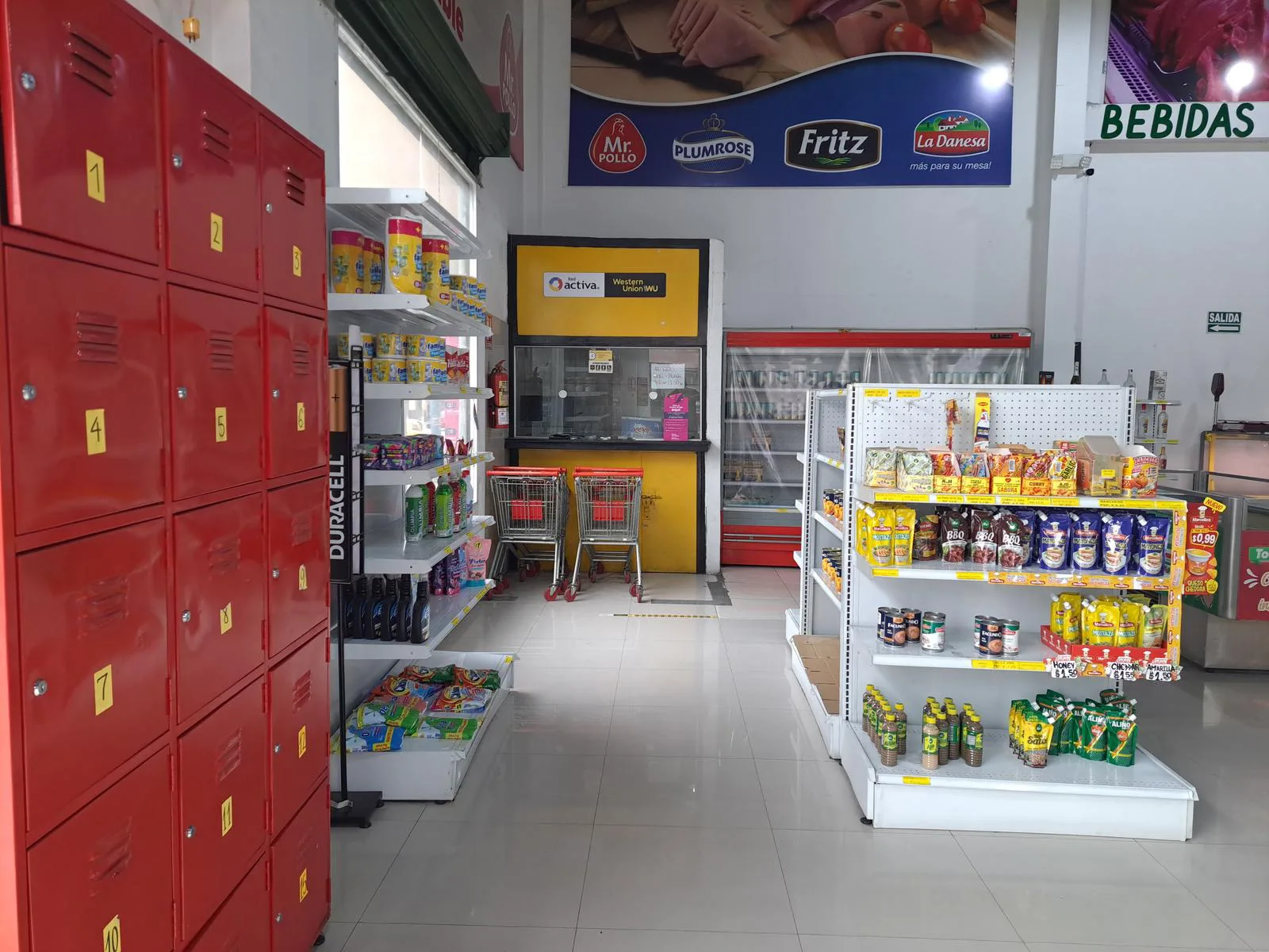 Local Comercial en Alquiler Portete y Pio Montufar SanS