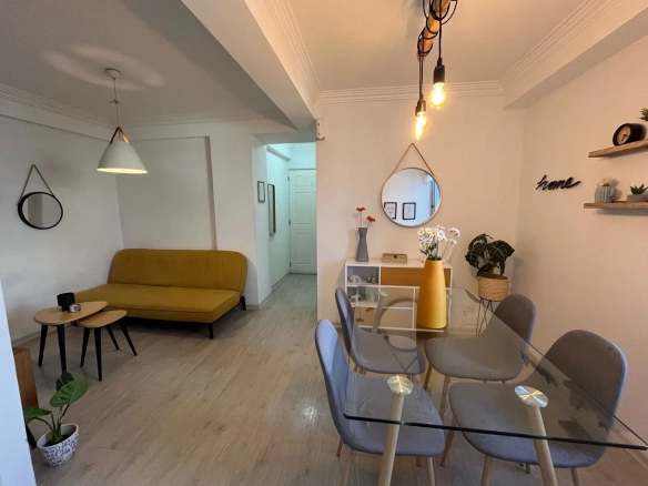Alquiler departamento amoblado 6 de Diciembre Sector La Paz Iñaquito VanRo