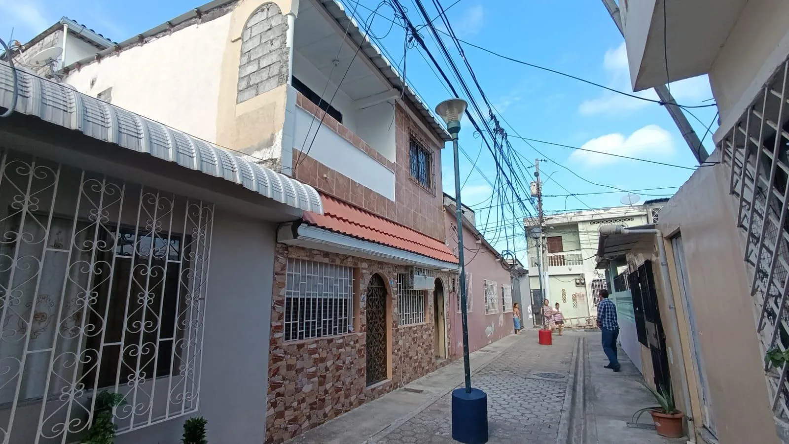 Casa Rentera en venta Los Sauces 6 Norte de Guayaquil IngP