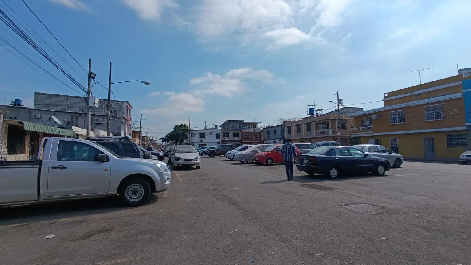 Casa Rentera en venta Los Sauces 6 Norte de Guayaquil IngP