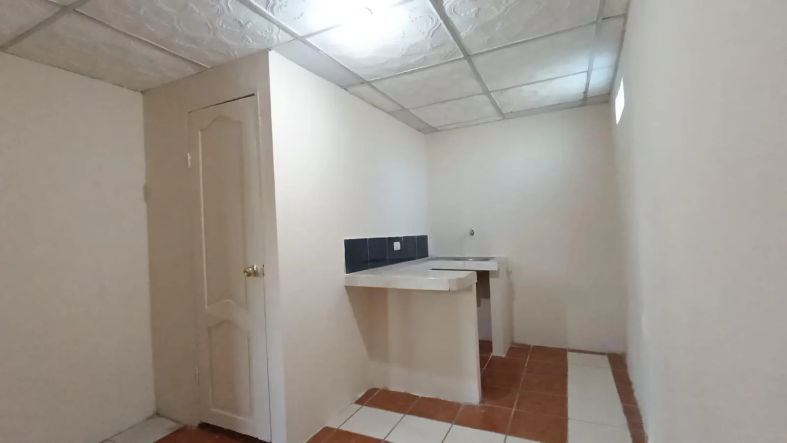 Casa Rentera en venta Los Sauces 6 Norte de Guayaquil IngP