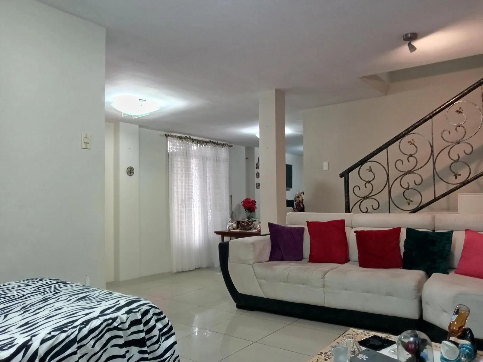 Casa en Venta en la Urb. Cataluña, Samborondón ChrS